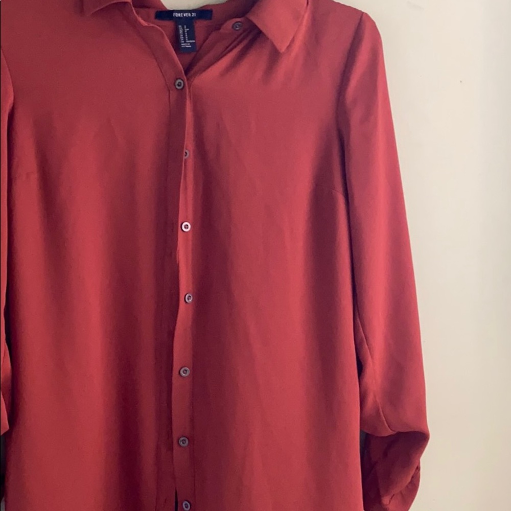 Button Up Top - Picture 3 of 4